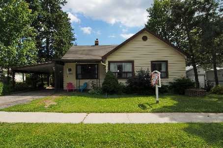 18 Robert St Thornton - Ted Tesseris