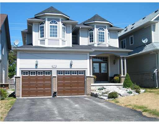 20 Strathmore Pl Barrie - Ted Tesseris