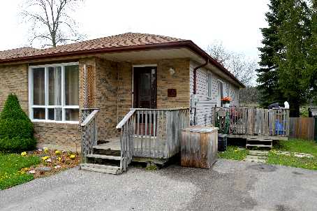 40 Smyth Cres Beeton - Ted Tesseris