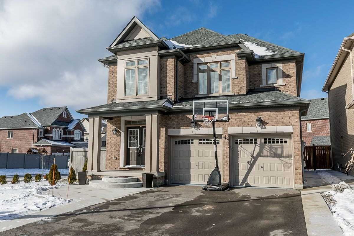 140 Hutchinson Dr. Alliston - Ted Tesseris