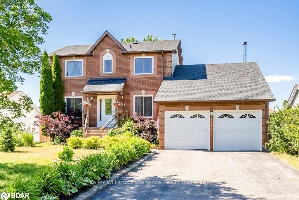 49 Forest Wood Cres Angus - Ted Tesseris