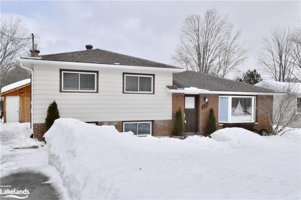 671 9th Ave Port McNicoll - Ted Tesseris
