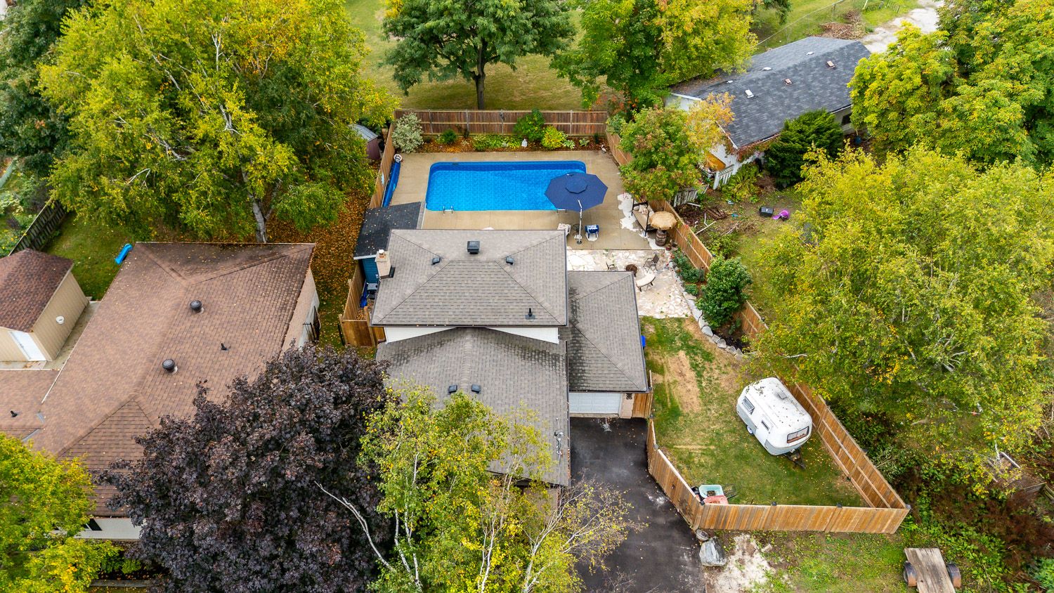 95 Boyne Cres Alliston - Ted Tesseris
