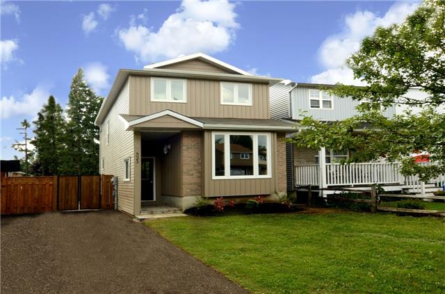 523 Pineview Gardens Shelburne - Ted Tesseris