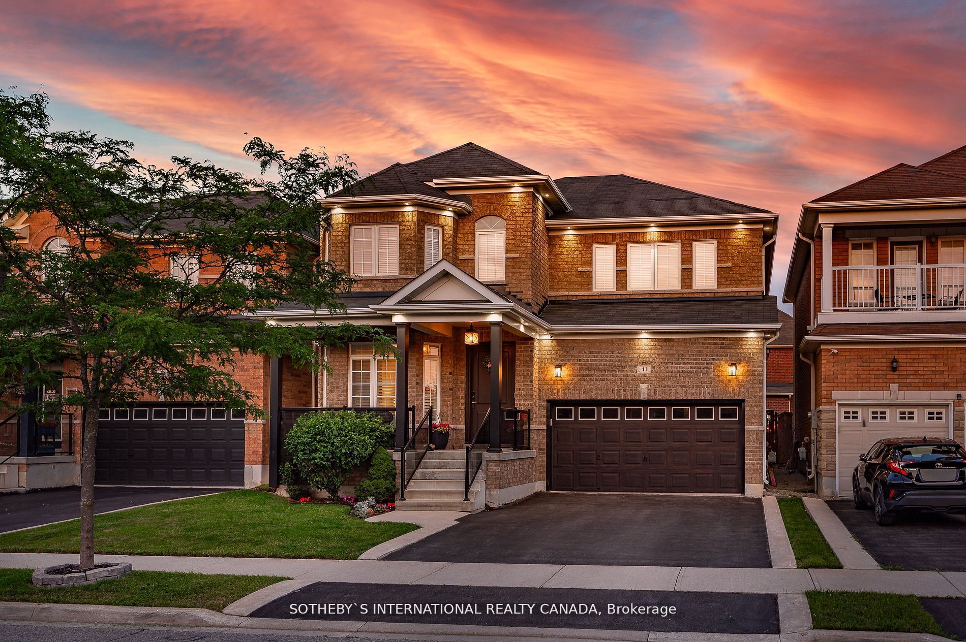 41 Amaryllis Dr Brampton - Ted Tesseris