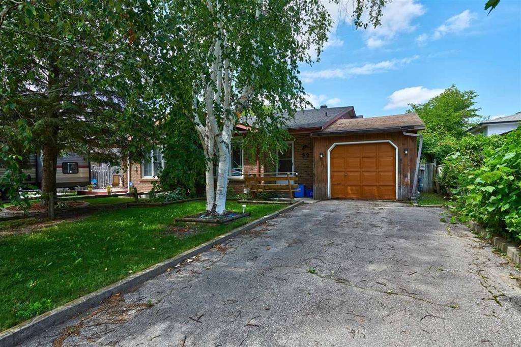 32 Smyth Cres Beeton - Ted Tesseris